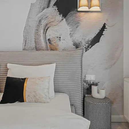 דירה Bucharest Central Apartment *