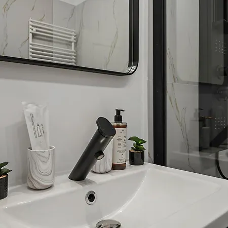 Bucharest Central Apartment